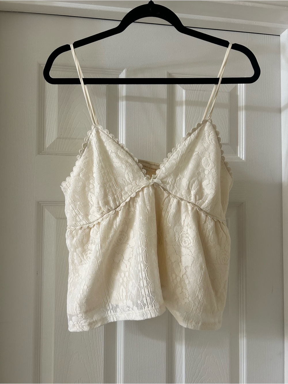 Monteau Cream Lace Camisole Tank Top